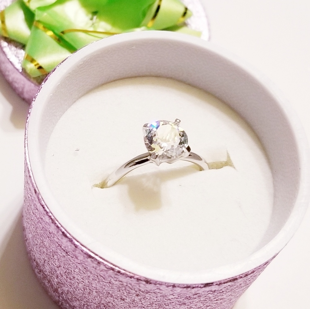 Vintage UNCAS 'Vanderbilt Jewel' Solitaire Diamond
